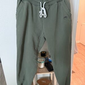 Roots Canada Light Olive Green Jogger Sweatpants - Women’s Large